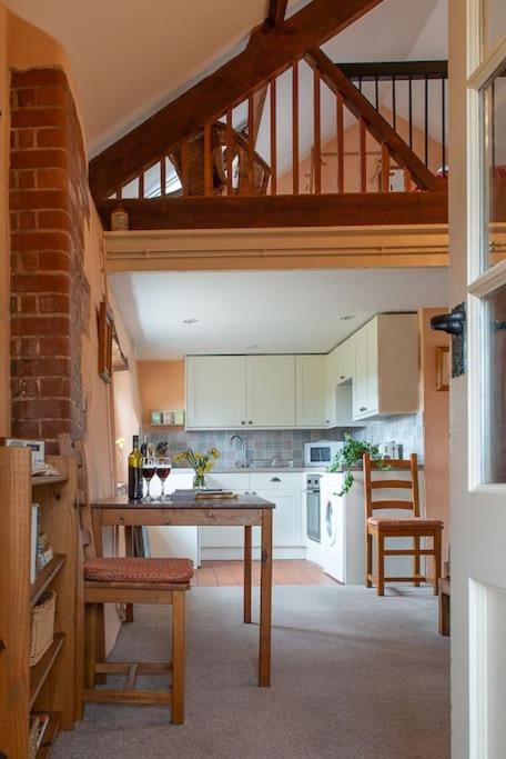 Highdown Farm Holiday Cottages Cullompton Exterior photo