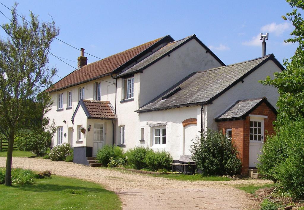 Highdown Farm Holiday Cottages Cullompton Exterior photo